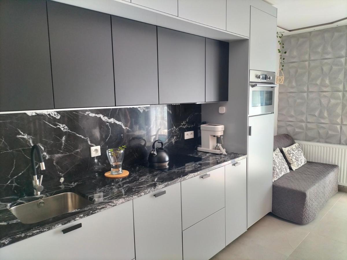 Apartment Cumbia Garden Wrocław Zewnętrze zdjęcie
